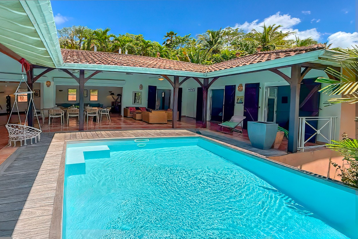 Le Patio Passion location villa de charme Martinique 2 chambres piscine - Bienvenue au Patio des Trois-Ilets